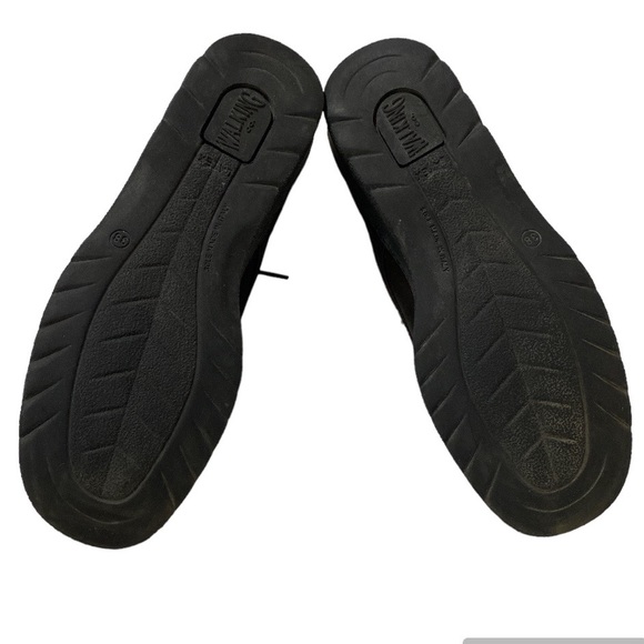 Walking Co. Lace Up Shoes - Picture 8 of 11